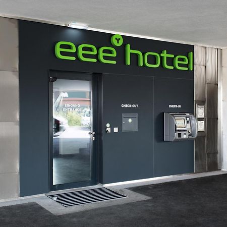 eee ホテル トラウン エクステリア 写真