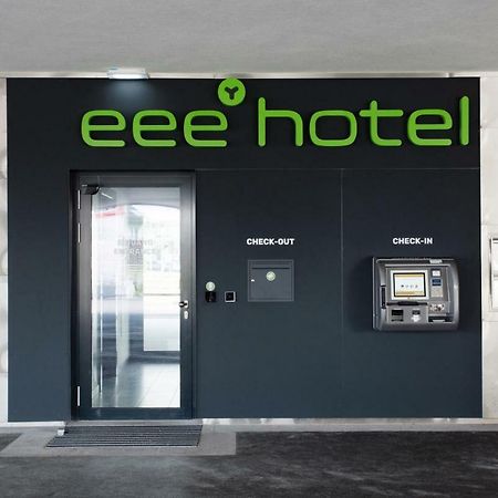 eee ホテル トラウン エクステリア 写真