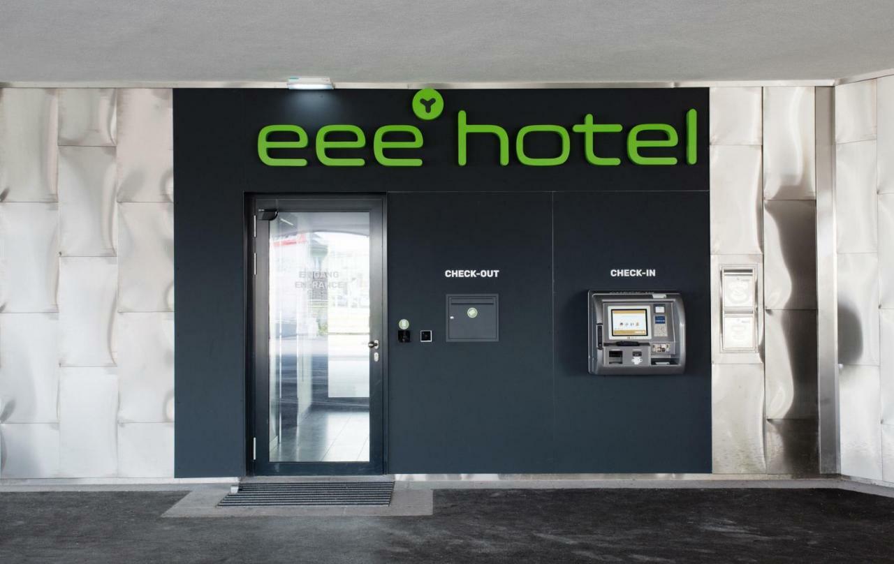 eee ホテル トラウン エクステリア 写真